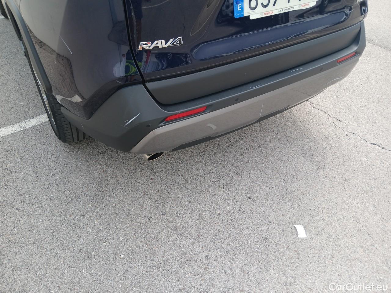 Toyota  RAV4 TOYOTA  / 2018 / 5P / todoterreno 2.5l Advance #29