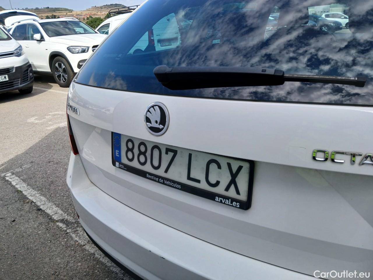  Skoda  Octavia  Combi Style 2.0 TDI 150CV MT6 E6dT #22