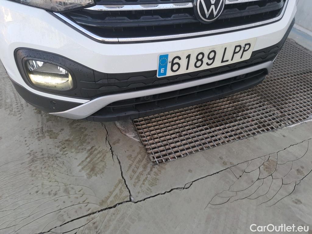  Volkswagen  T-CROSS  Advance 1.0 TSI 110CV AT7 E6d #9