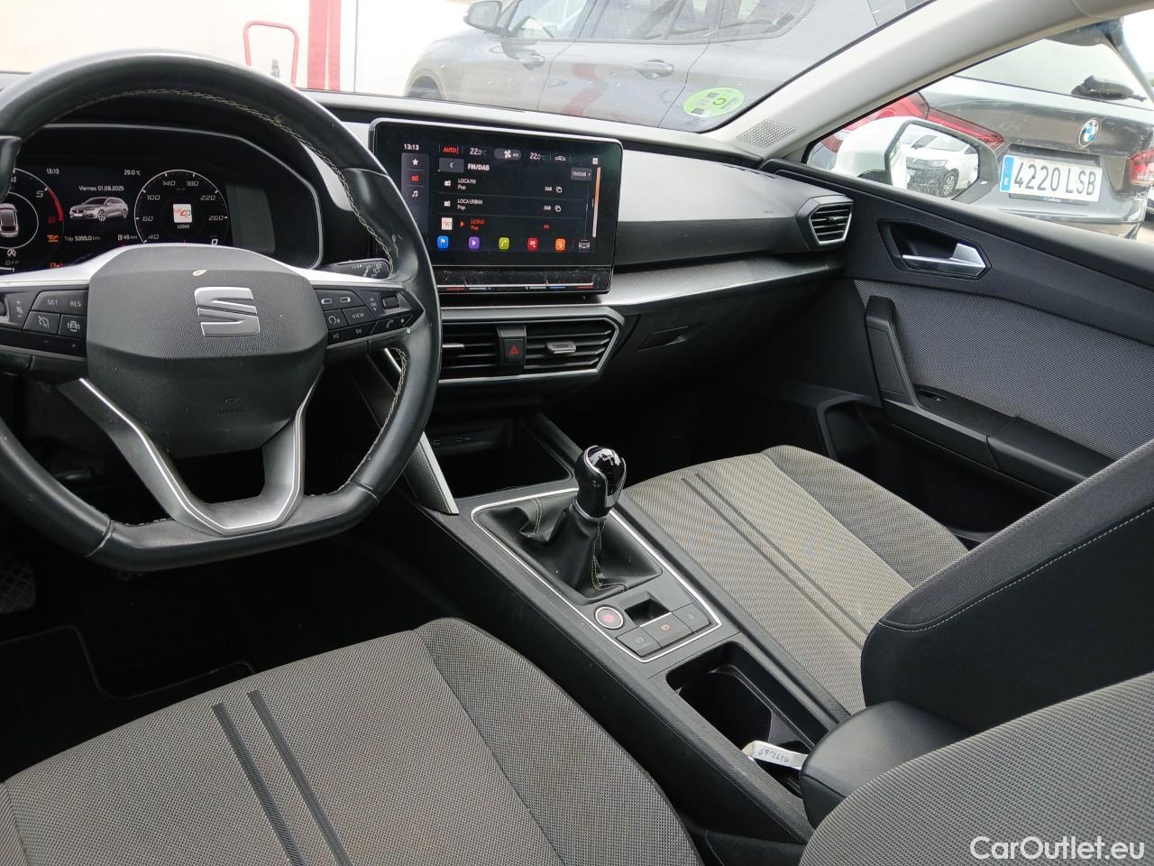  Seat  Leon  Sportstourer Style Go 2.0 TDI 115CV MT6 E6d #9