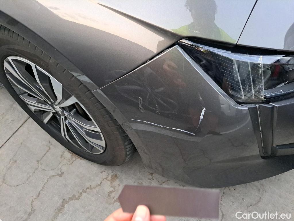  Peugeot  508 PEUGEOT  Hybrid / 2018 / 5P / berlina con portón 5P Allure 225 e-EAT8 #15