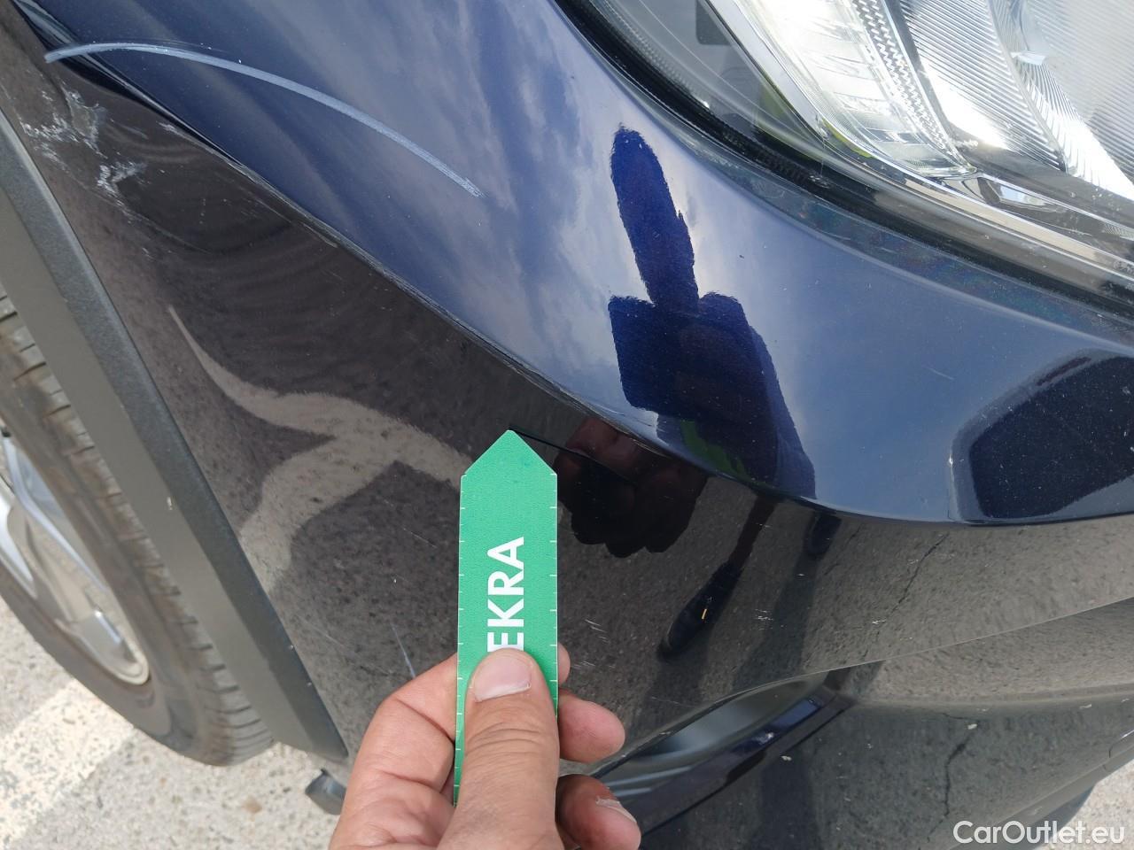  Toyota  RAV4 TOYOTA  / 2018 / 5P / todoterreno 2.5l Advance #9