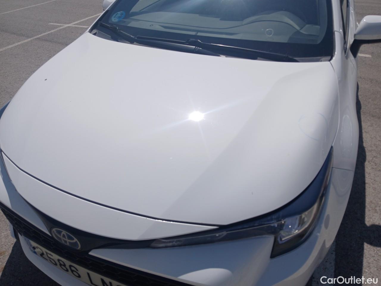  Toyota  Corolla TOYOTA  / 2019 / 5P / familiar 1.8 125H ACTIVE TECH E-CVT TOU SPORT #7