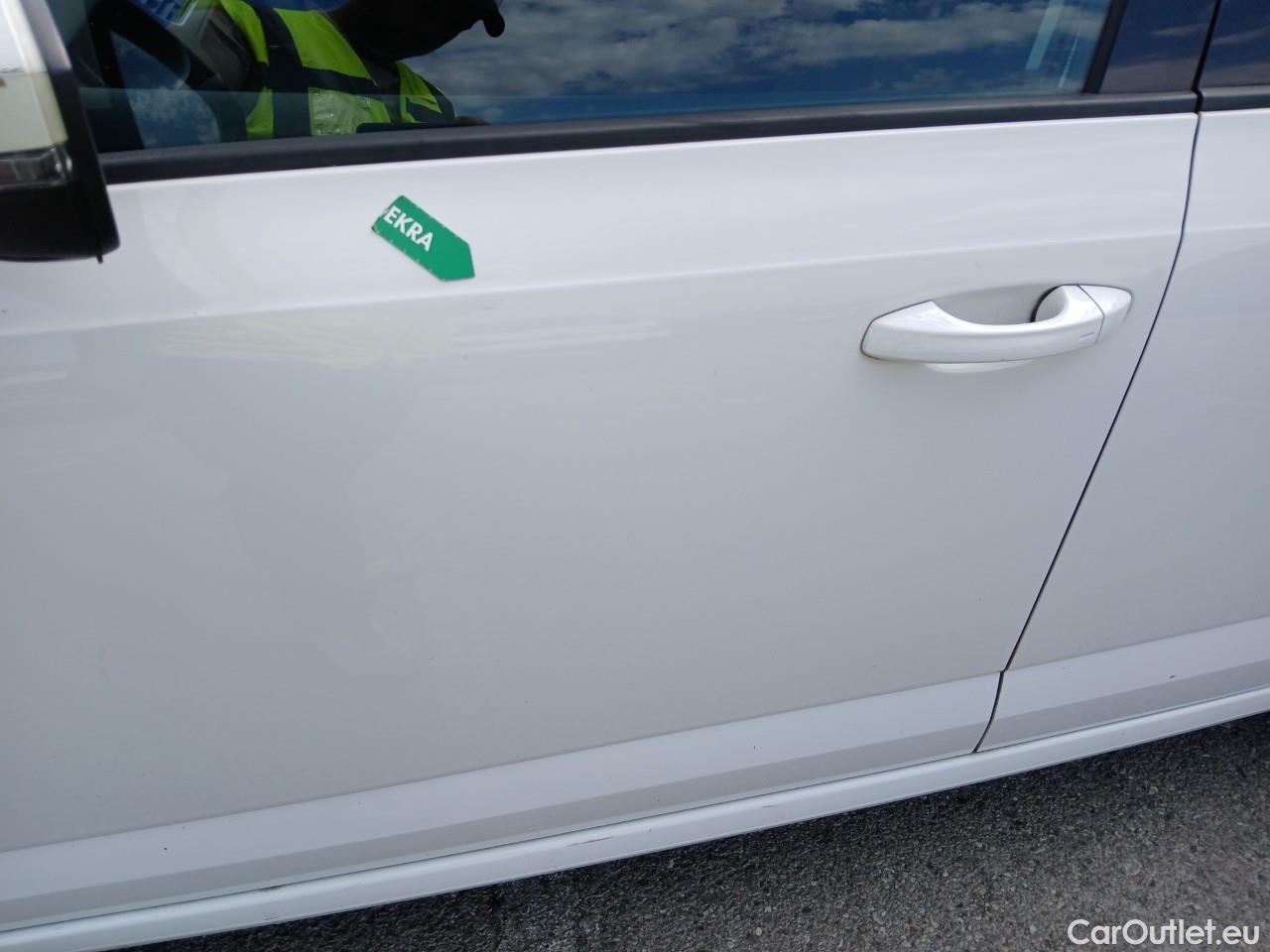  Skoda  Octavia  Combi Style 2.0 TDI 150CV MT6 E6dT #14
