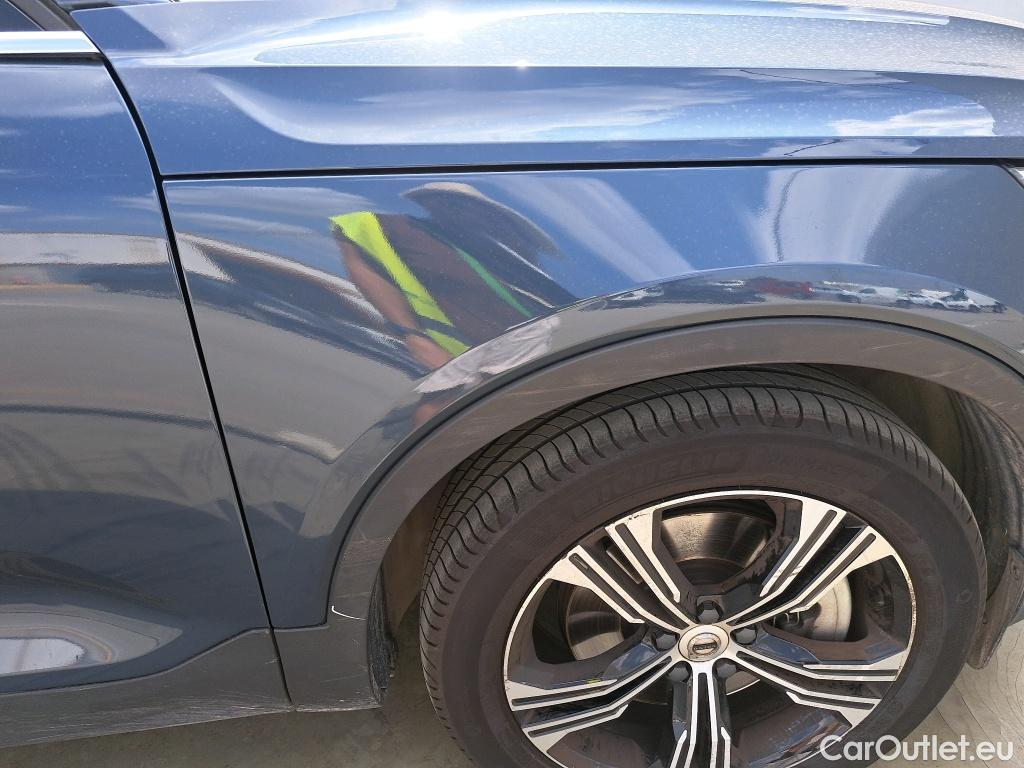  Volvo  XC 40 VOLVO XC40 / 2017 / 5P / todoterreno 1.5 T4 Twin Recharge Inscription Auto #26