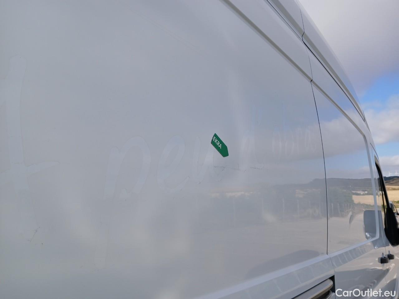  Ford  Transit FORD  / 2013 / 4P / furgón 350 125kW L3H2 Van Trend RWD #35