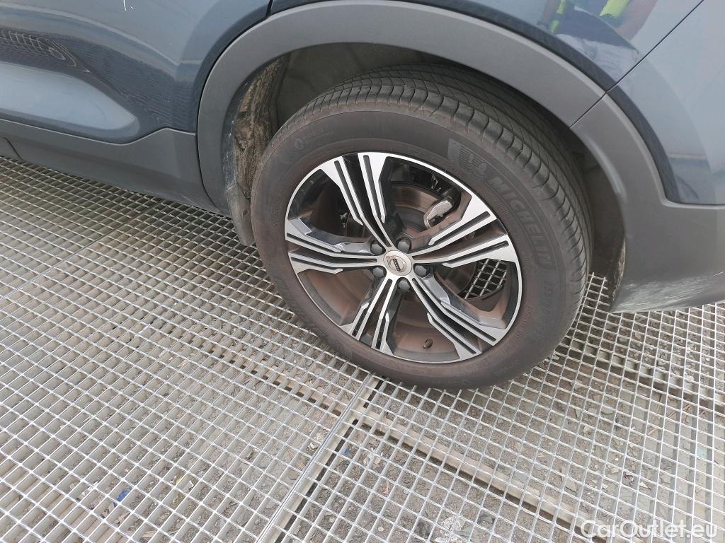  Volvo  XC 40 VOLVO XC40 / 2017 / 5P / todoterreno 1.5 T4 Twin Recharge Inscription Auto #30