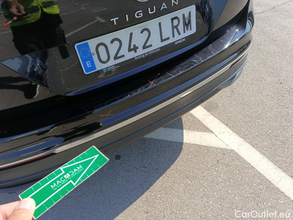  Volkswagen  Tiguan  Life 2.0 TDI 150CV AT7 E6d #9