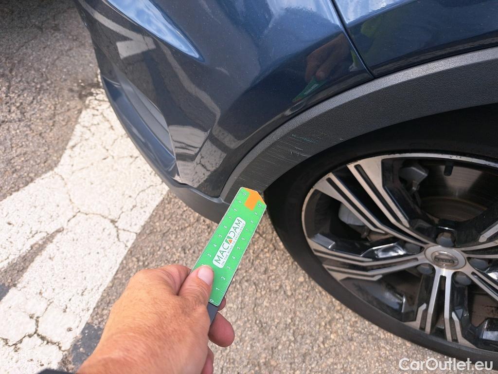  Volvo  XC 40 VOLVO XC40 / 2017 / 5P / todoterreno 1.5 T4 Twin Recharge Inscription Auto #25