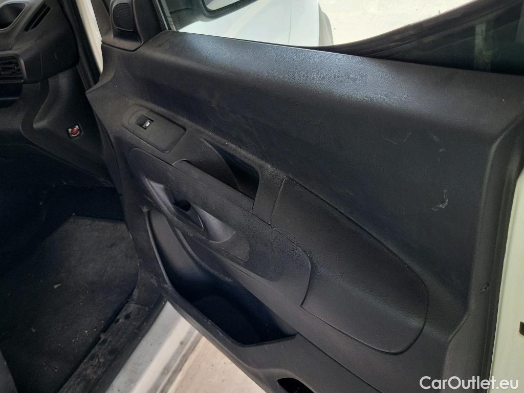  Citroen  Berlingo  Combi Live M 1.5 BlueHDi 100CV MT5 E6dT #40