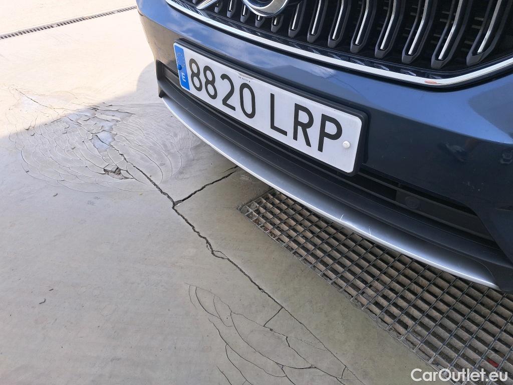  Volvo  XC 40 VOLVO XC40 / 2017 / 5P / todoterreno 1.5 T4 Twin Recharge Inscription Auto #13