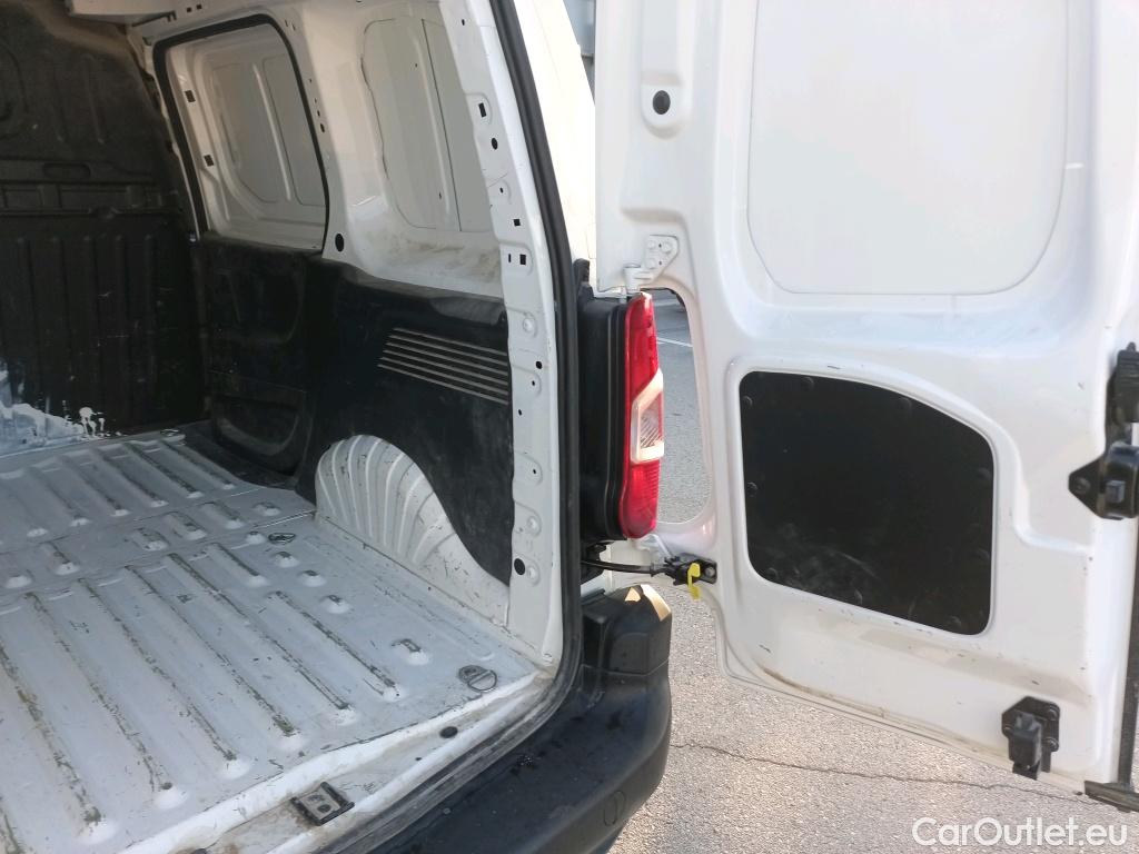  Opel  Combo OPEL  / 2018 / 3P / furgón derivado de turismo 1.5 TD 75kW (100CV) Express L H1 650kg (AC) #7