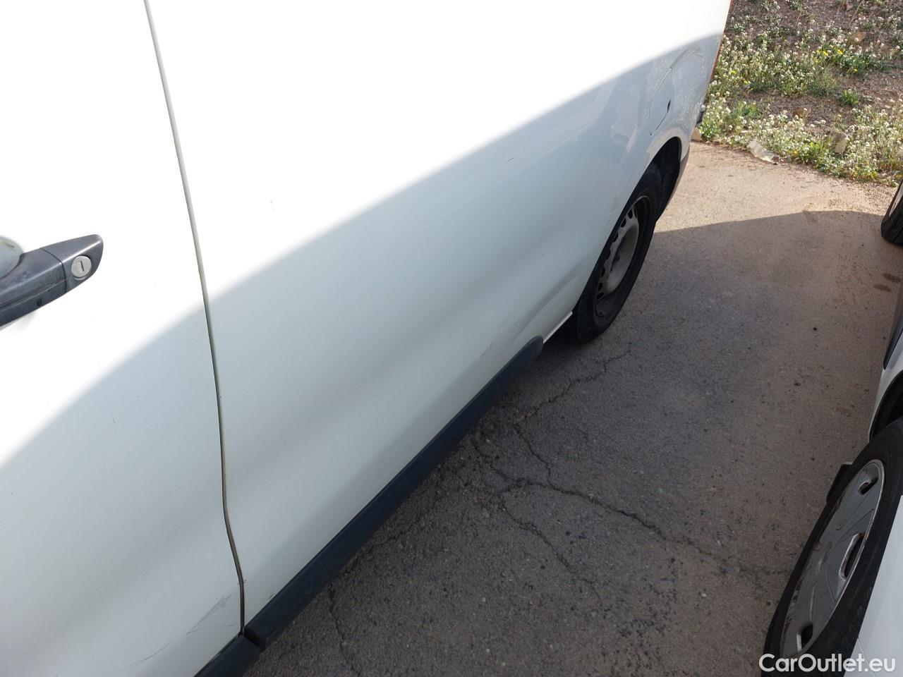  Land Rover  Discovery TOYOTA Proace / 2020 / 4P / furgón 1.5D 100CV GX 1PL 2PT L1 #26