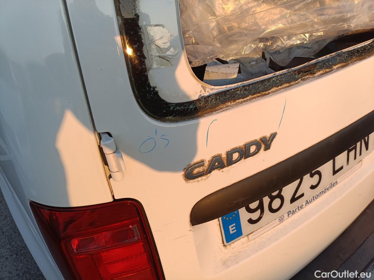  Volkswagen  Caddy VOLKSWAGEN  / 2015 / 4P / combi Profesional Kombi 2.0 TDI 75kW BMT (CX) #25