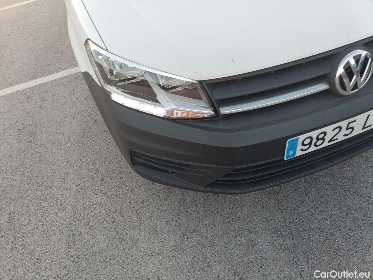  Volkswagen  Caddy VOLKSWAGEN  / 2015 / 4P / combi Profesional Kombi 2.0 TDI 75kW BMT (CX) #15