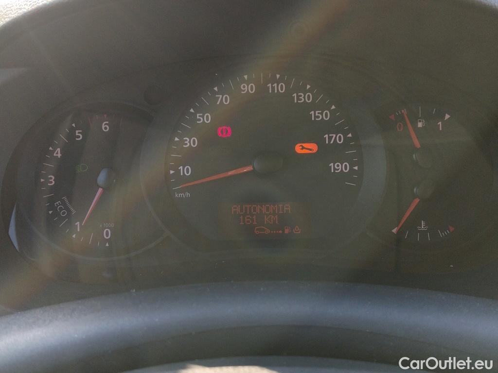  Renault  Kangoo  II Profesional 1.5 dCi 75CV MT5 E6 #25