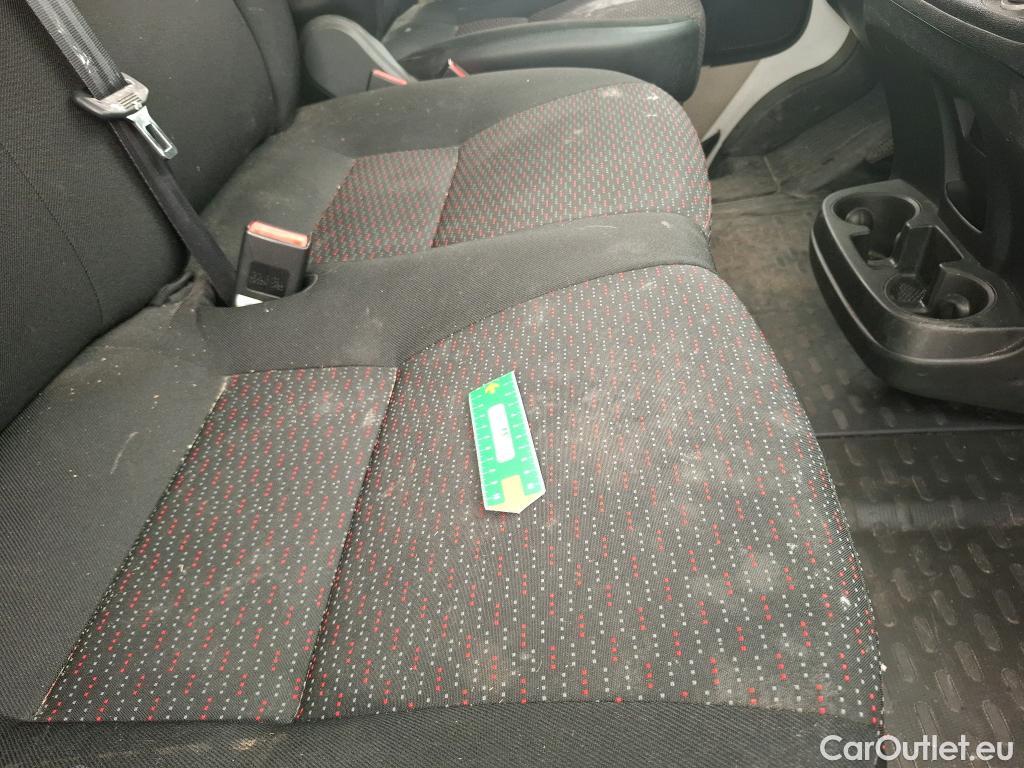  Citroen  Jumper CITROEN  VU 4p Fourgon 30 L1H1 BlueHDi 110 BVM6 Club #28