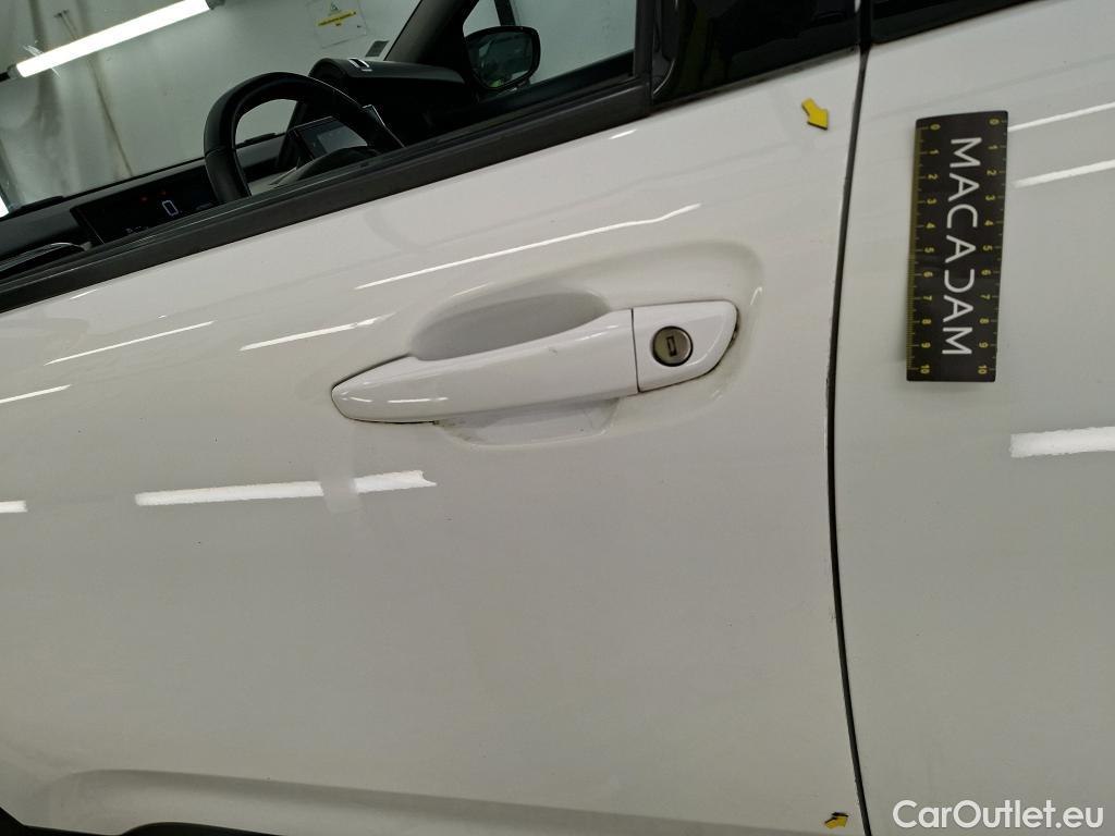  Citroen  C4 Cactus  Feel Nav Société 1.5 BlueHDi 100CV BVM6 E6dT #14