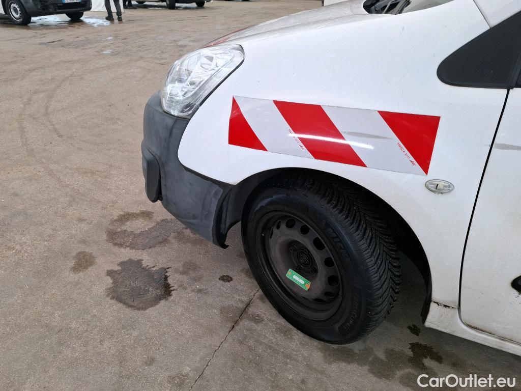  Citroen  Berlingo  Fourgon Business L1 (Court) 1.6 BlueHDi 100CV BVA6 E6 #22