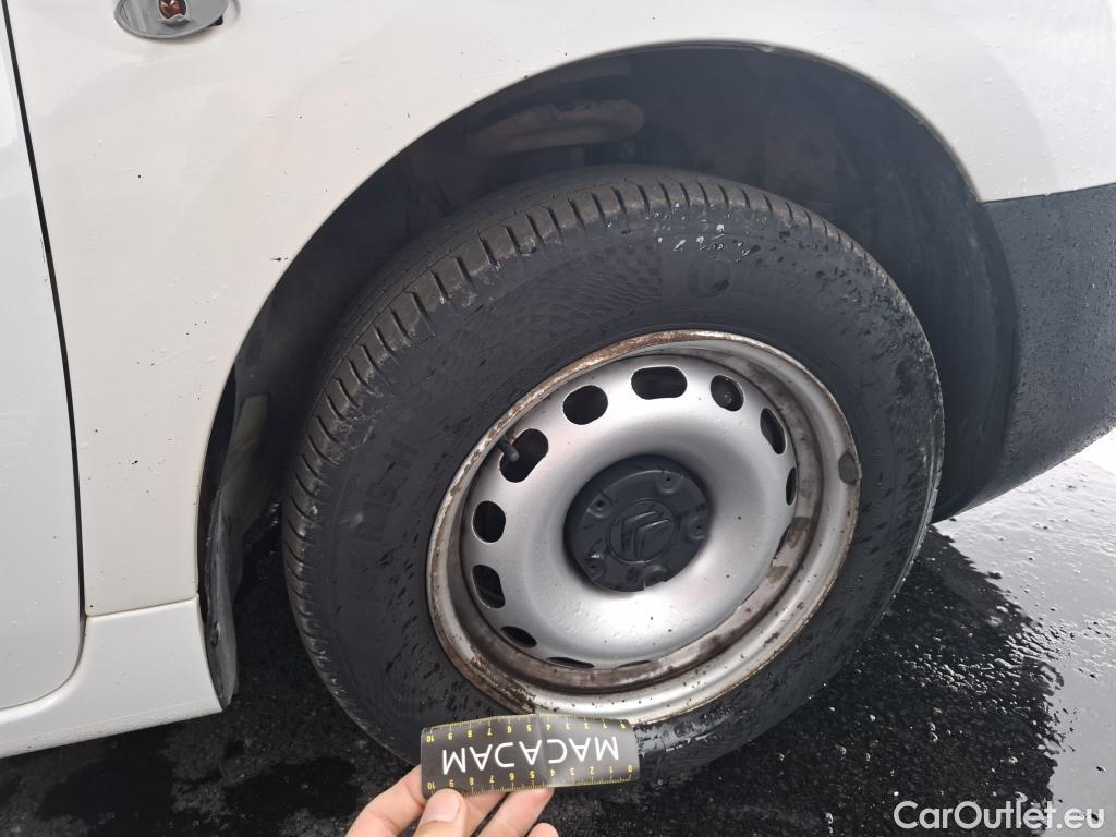  Citroen  Berlingo  Fourgon Club L1 (Court) 1.6 BlueHDi 75CV BVM5 E6 #26