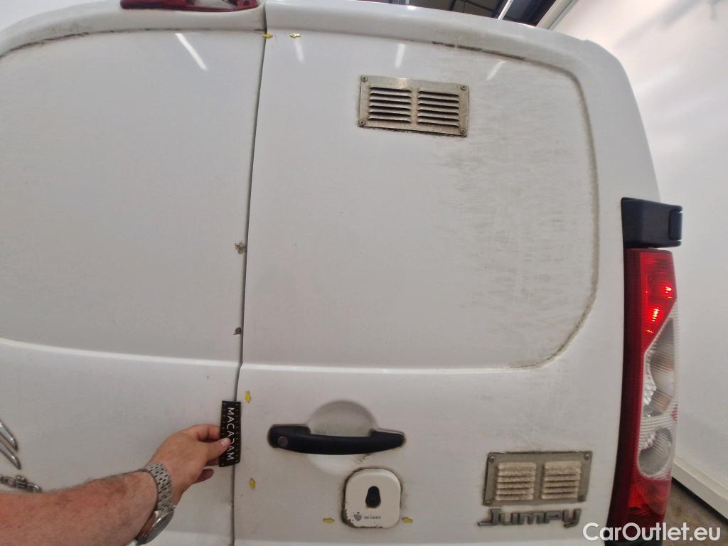  Citroen  Jumpy  HDi 125 FAP Business 27 L1H1 Fourgon 2.0 HDi 130CV BVM6 E5 #38