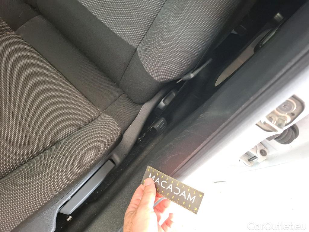 Citroen  C3  Société Feel 1.2 PureTech 80CV BVM5 E6d #3