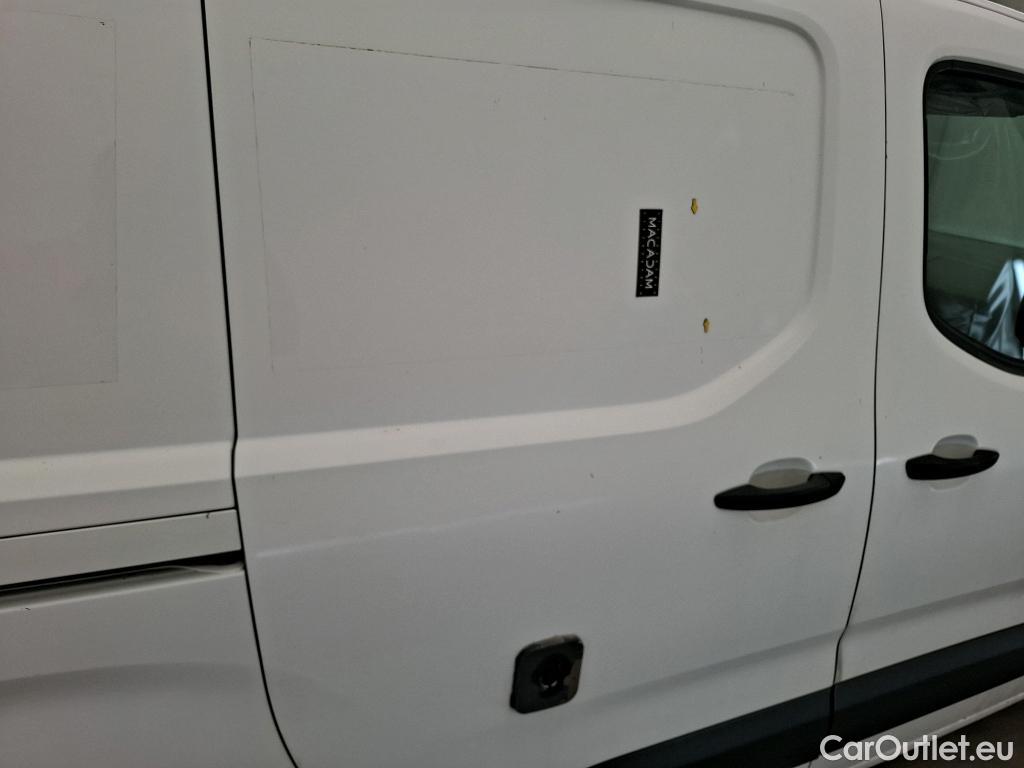  Opel  Combo OPEL  / 2018 / 4P / Fourgonnette 1.6 CDTI 100ch L1H1 650kg CARGO PACK C #4