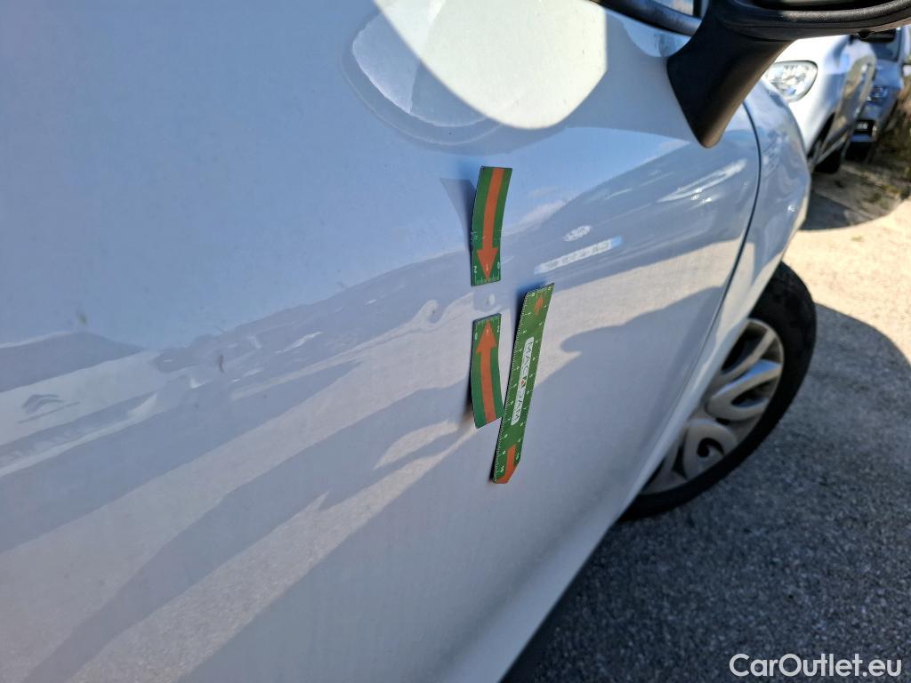  Renault  Clio  SOCIETE VF 5p BER Air MédiaNav Energy dCi 90 eco² 82g bi-corps (Ex V535) #28