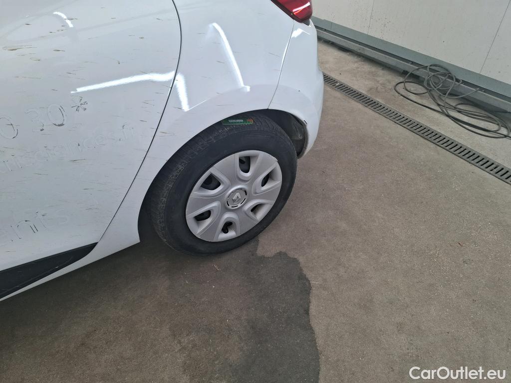  Renault  Clio RENAULT  Société VU 5p Berline Air 1.2 16V 75 #12