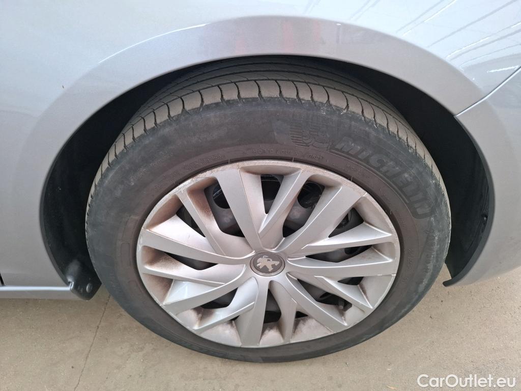  Peugeot  308  Premium Pack 1.5 HDI 100CV BVM6 E6dT #11