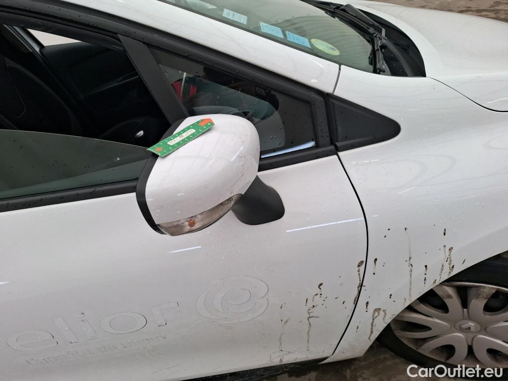  Renault  Clio  IV Air MediaNav 1.5 dCi 75CV BVM5 E6 #35