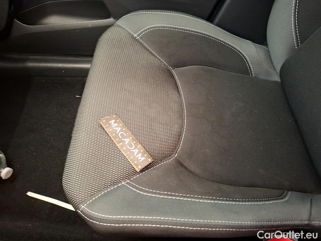  Renault  Clio  IV Air MediaNav 1.5 dCi 75CV BVM5 E6 #6