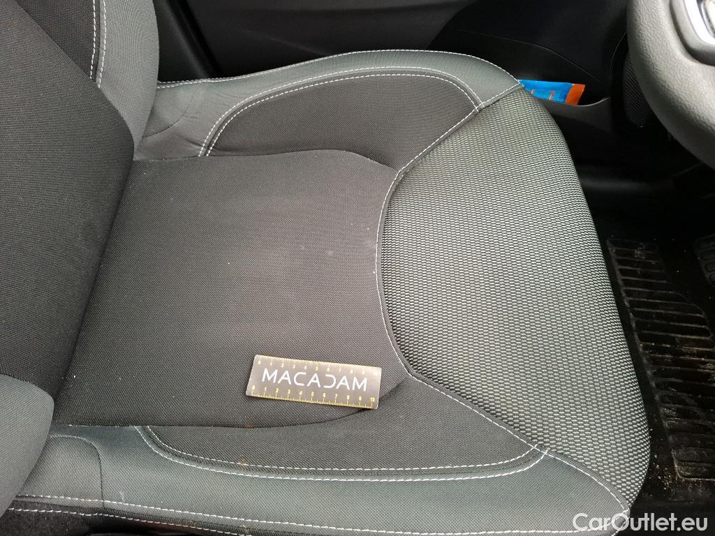 Renault  Clio  IV Air MediaNav 1.5 dCi 75CV BVM5 E6 #8