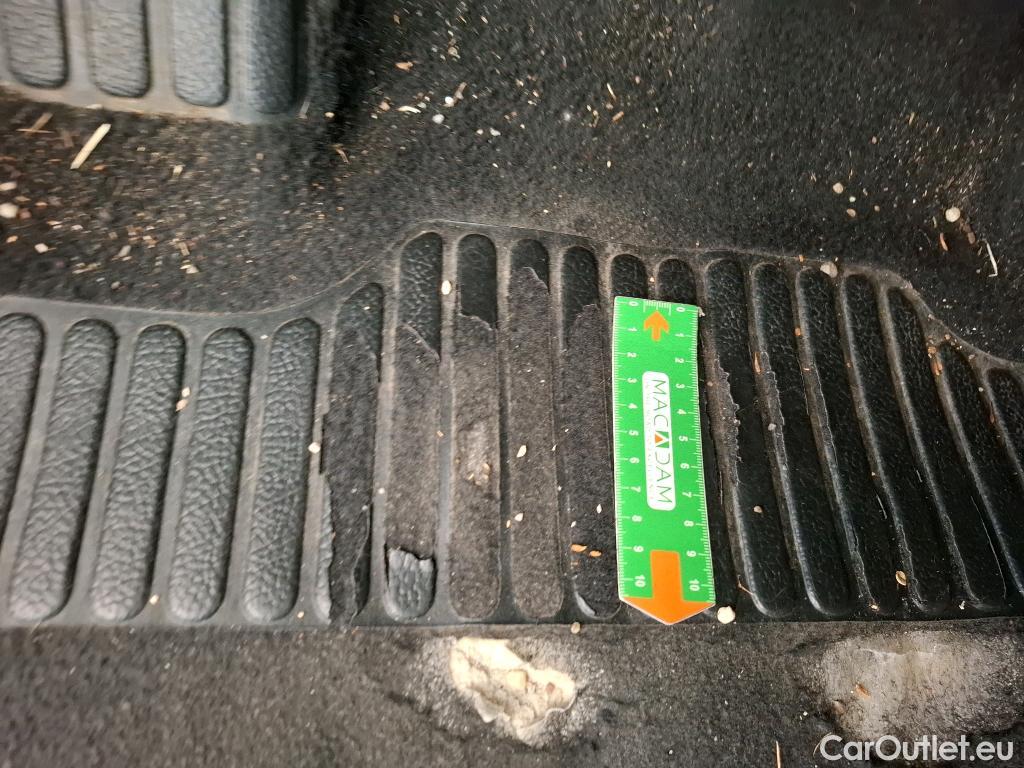  Renault  Clio  IV Air MediaNav 1.5 dCi 75CV BVM5 E6 #4