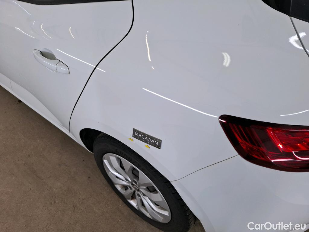  Renault  Megane  IV Berline 5pt. Société Air Nav 1.5 dCi 90CV BVM6 E6 #34