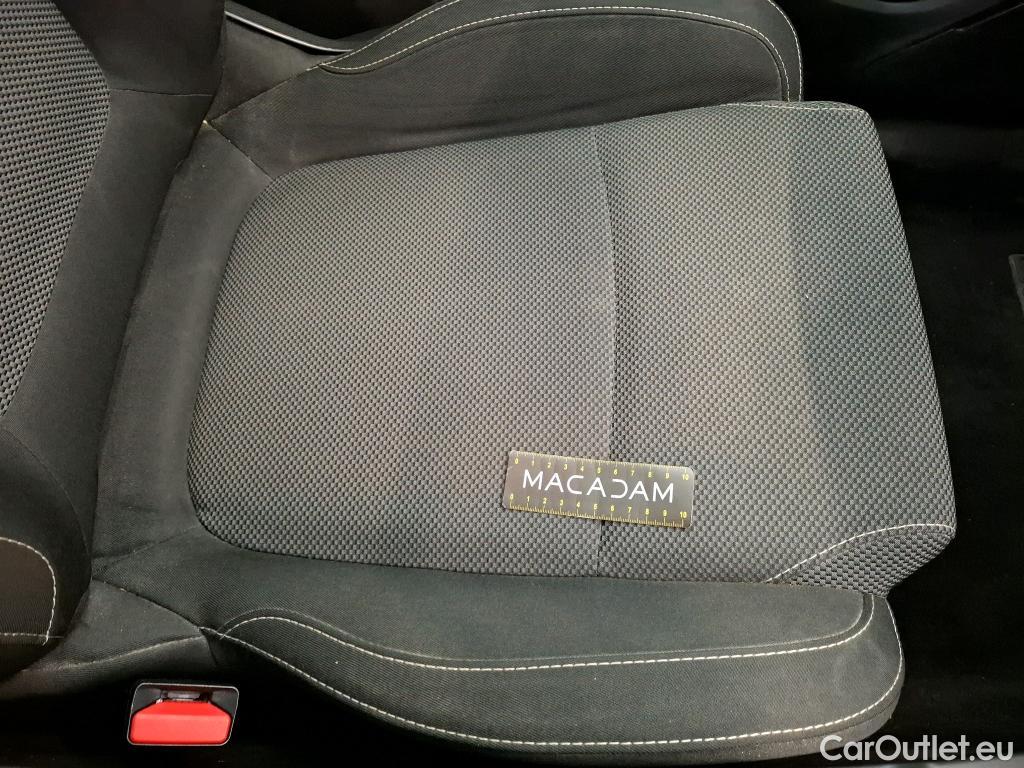 Renault  Megane  IV Berline 5pt. Société Air Nav 1.5 dCi 90CV BVM6 E6 #19