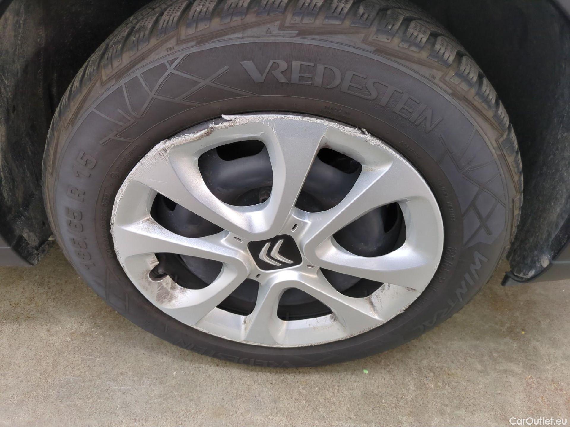  Citroen  C3  Société Feel 1.5 BlueHDI 100CV BVM6 E6dT #4