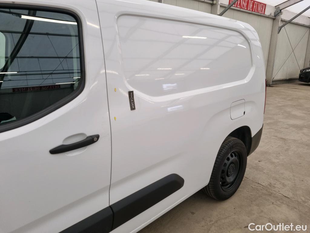  Citroen  Berlingo  Fourgon  XL 950 1.5 BlueHDi 130CV BVA8 6E #5