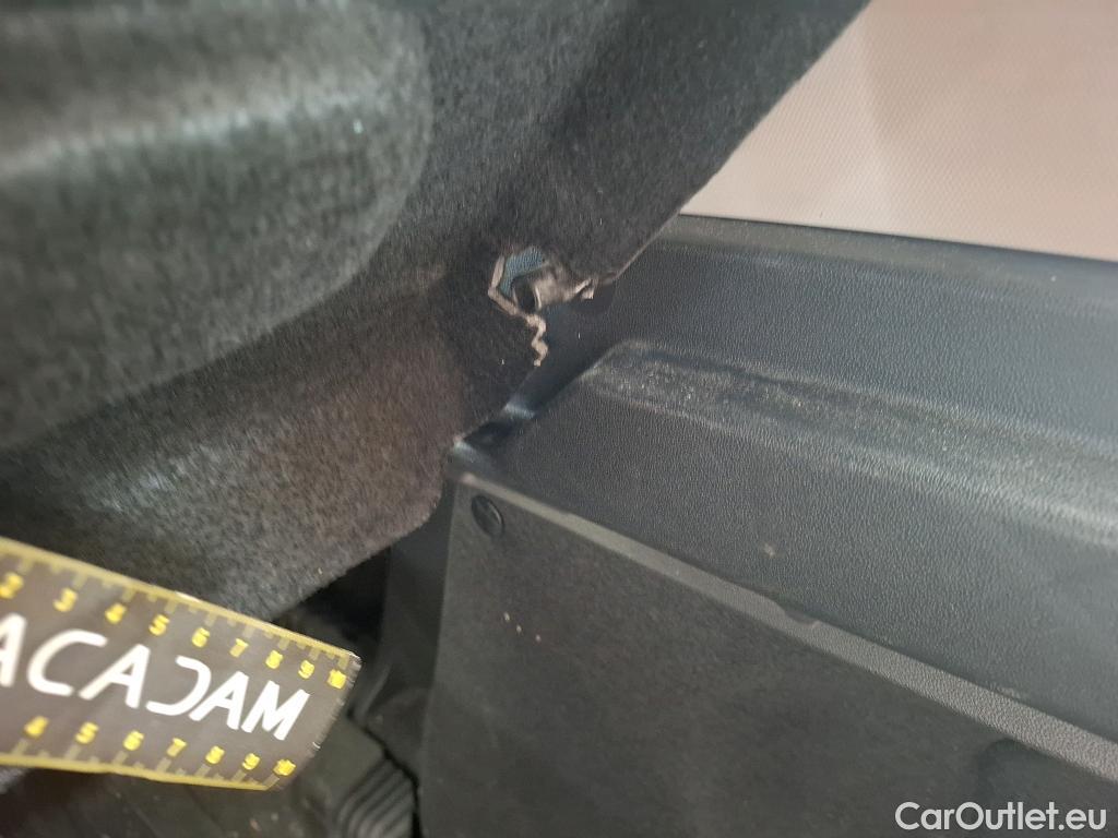  Citroen  C3 CITROEN  Société 2020 5P Berline VU BlueHDi 100 BVM6 Feel Nav #3