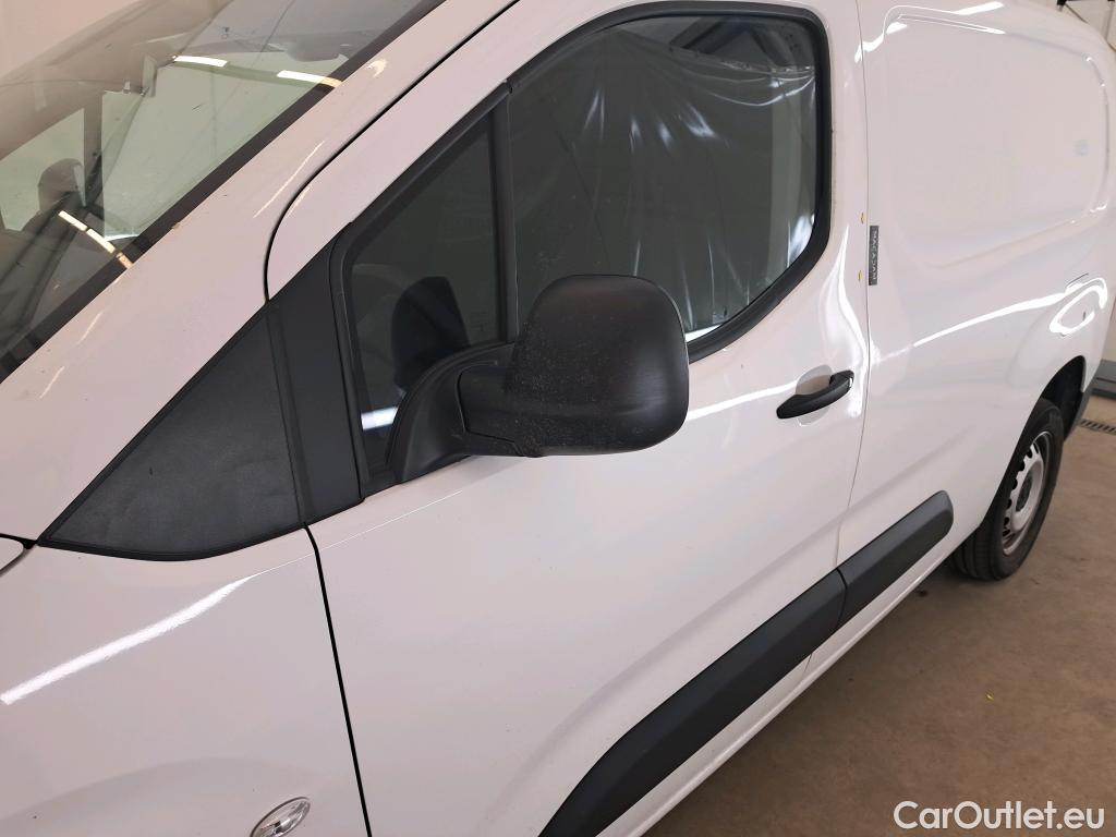  Peugeot  Partner PEUGEOT  / 2018 / 4P / Fourgonnette BLUEHDI 100 S&S LONG 950KG PREMIUM #5