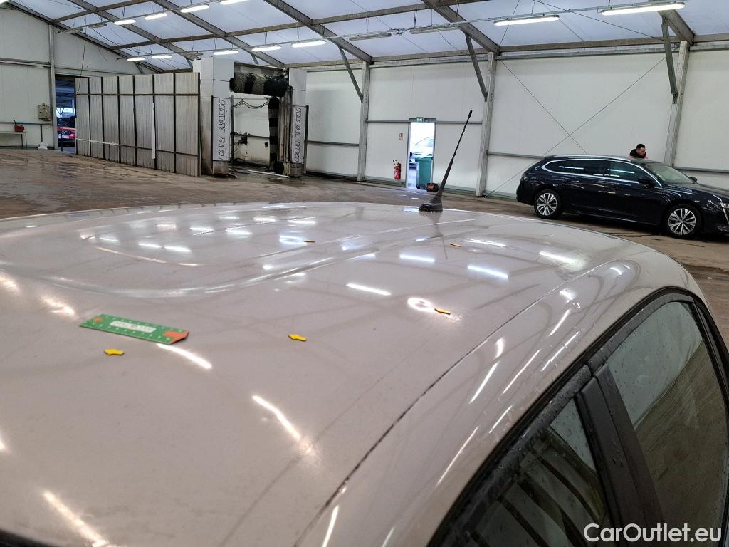  Citroen  C3 CITROEN  5p Berline BlueHDi 100 BVM Feel Business #4