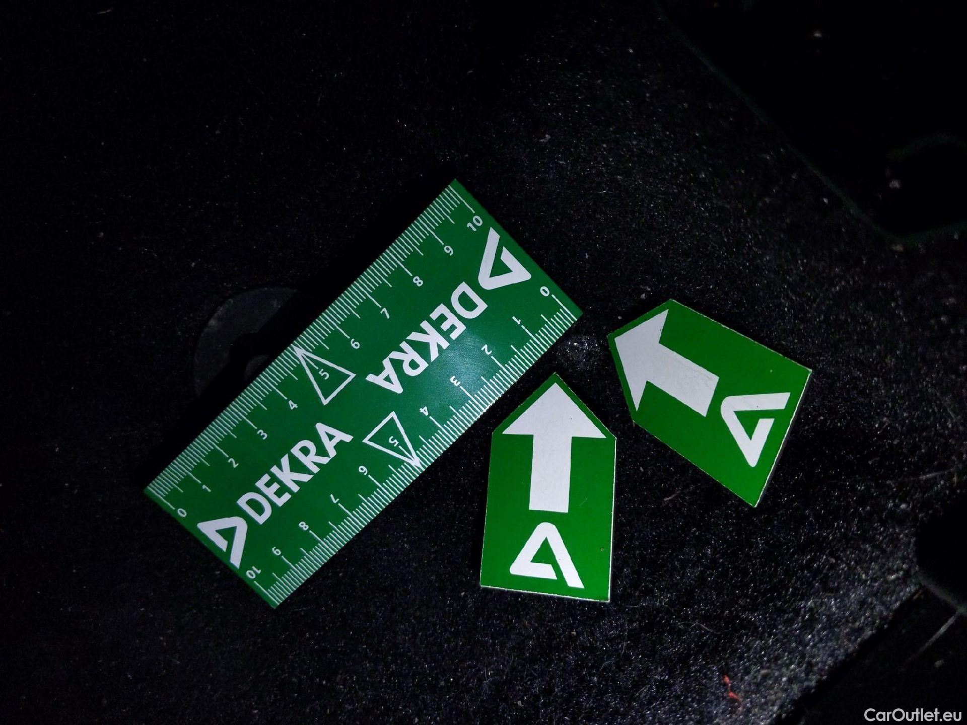  Citroen  C3  Feel Pack 1.2 PureTech 80CV BVM5 E6d #23