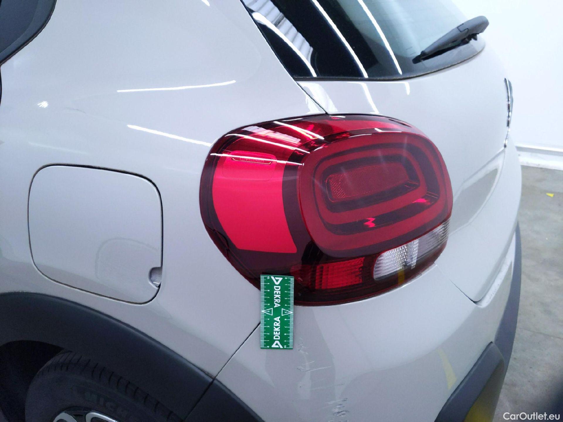  Citroen  C3  Feel Pack 1.2 PureTech 80CV BVM5 E6d #12