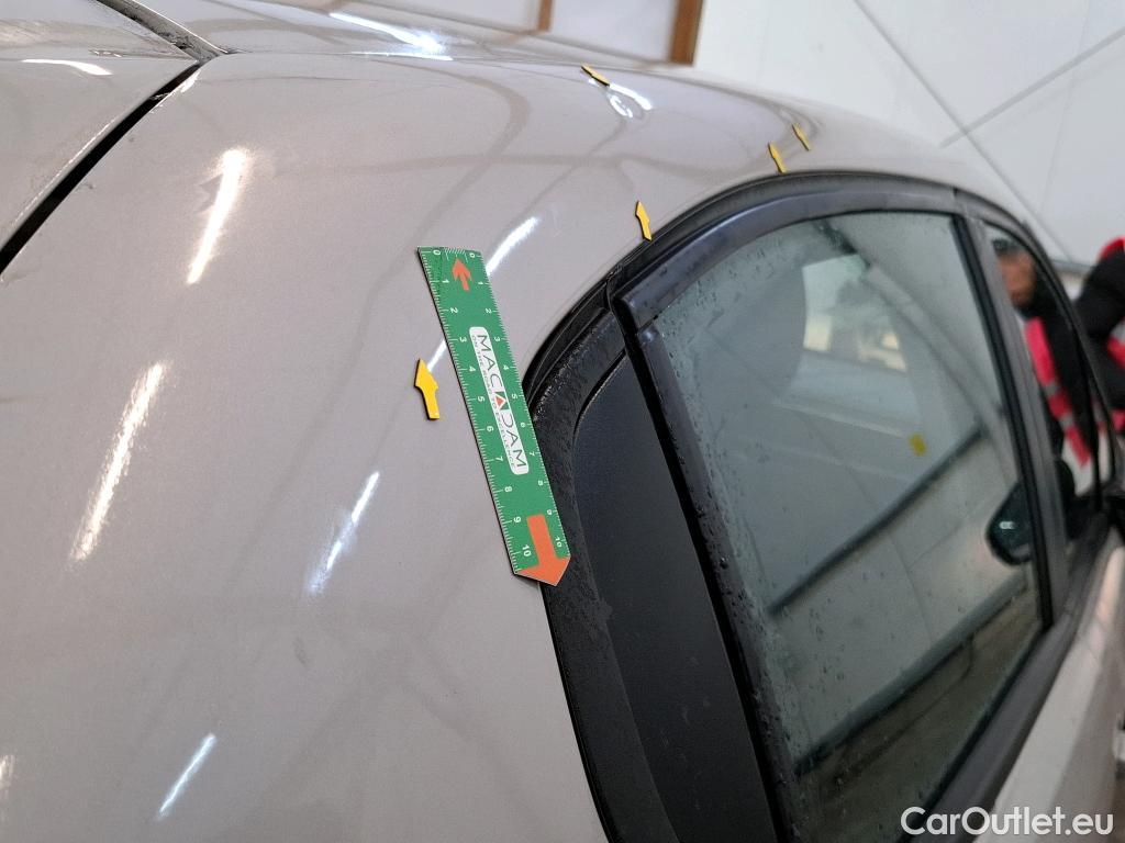  Citroen  C3 CITROEN  5p Berline BlueHDi 100 BVM Feel Business #28