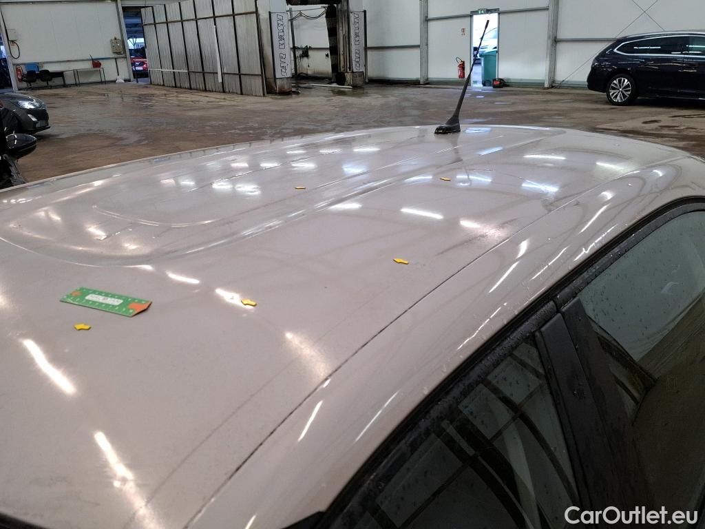  Citroen  C3 CITROEN  5p Berline BlueHDi 100 BVM Feel Business #3