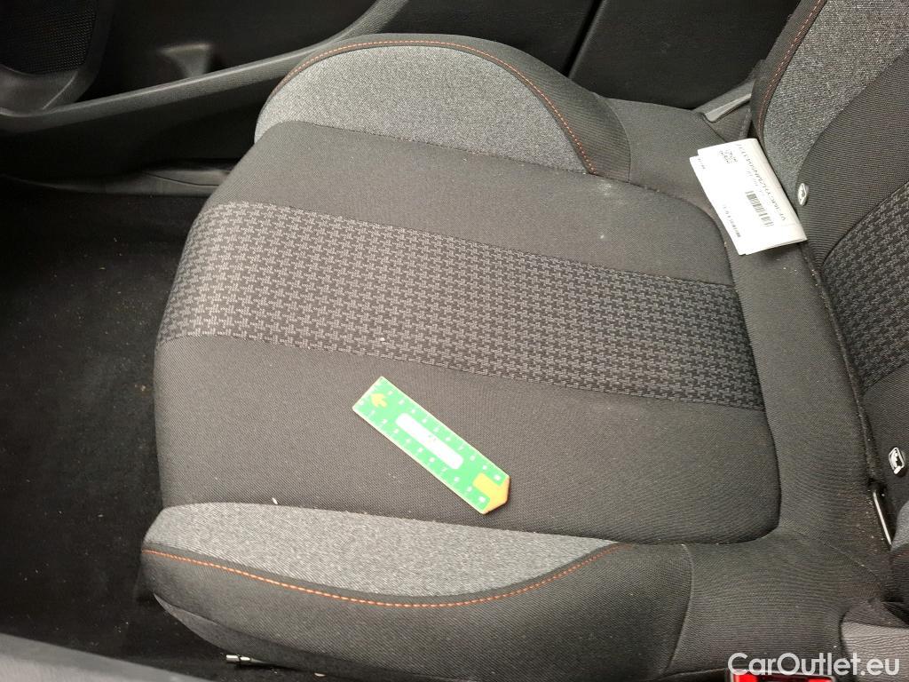  Peugeot  3008  II Active Pack 1.5 HDi 130CV BVM6 E6d #24