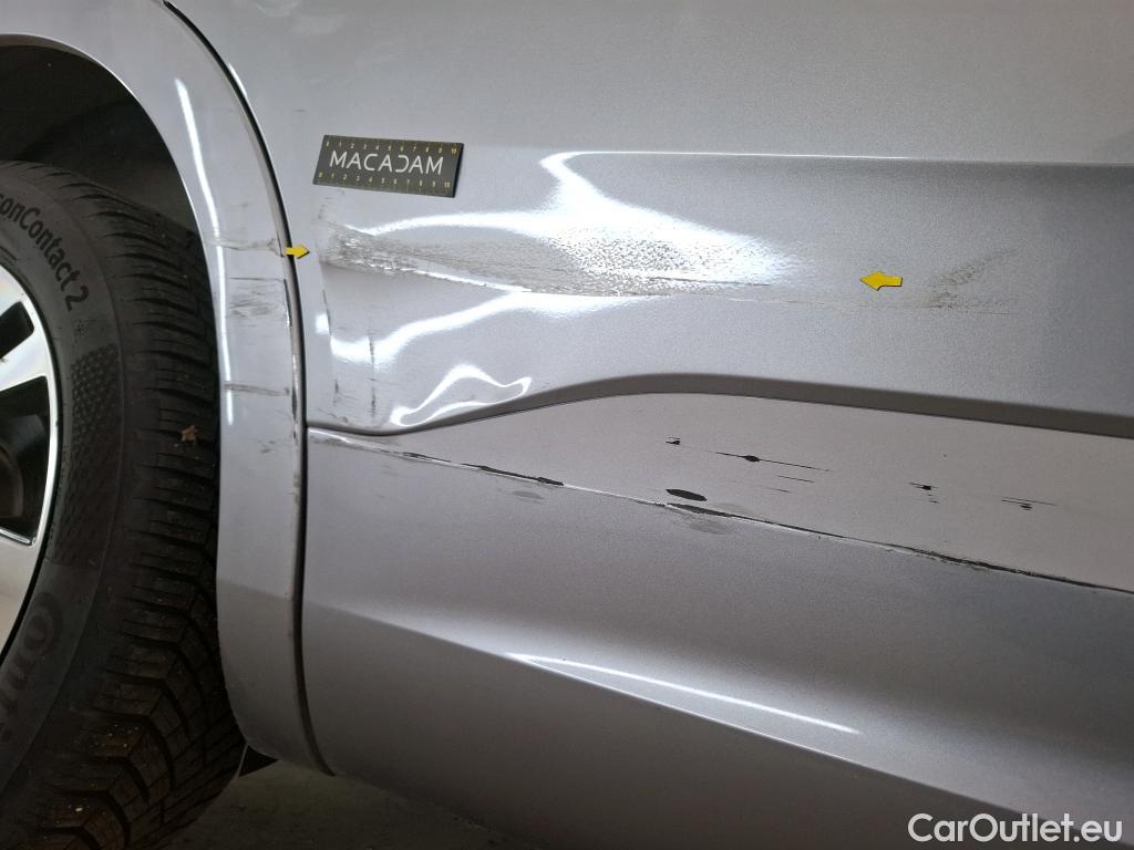  Opel   Grandland X Grandland X Elegance Business 1.5 130CV BVA8 E6d #2