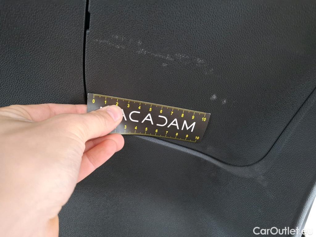  Opel   Grandland X Grandland X Elegance Business 1.5 130CV BVA8 E6d #18