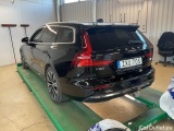  Volvo  V60 T6 Recharge AWD Core Bright Ljus Skinn 360 Kamera H/K Drag EL-Stolar #4