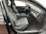  Volvo  V60 B4 B DKG Core - Automatic Petrol/Electric  68 #6